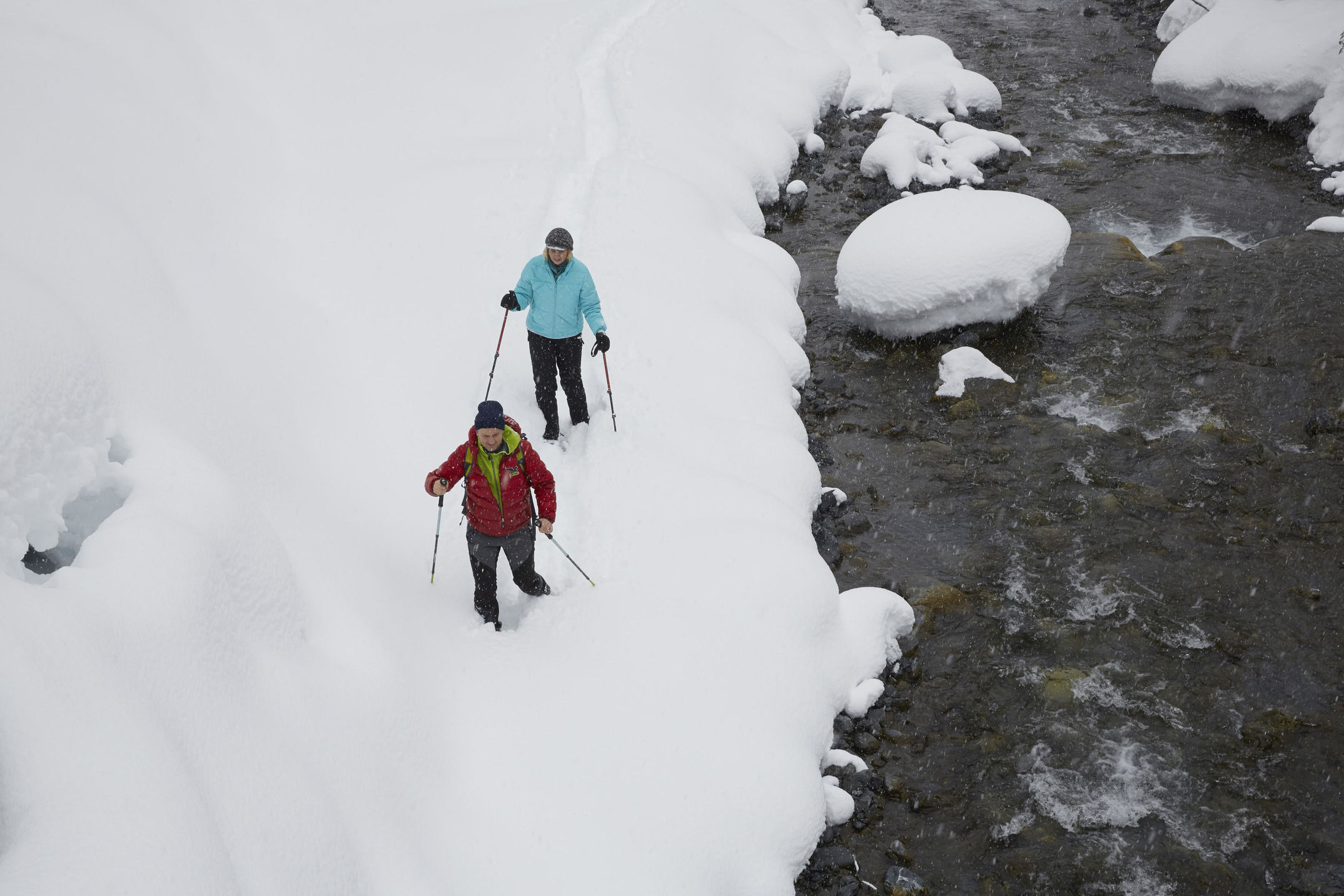 Im Südtiroler Vinschgau liegt der Ort Trafoi, wo im Winter der Pass über das Stilfser Joch endet. Dort liegt das Hotel Belvedere von Familie Thöni.