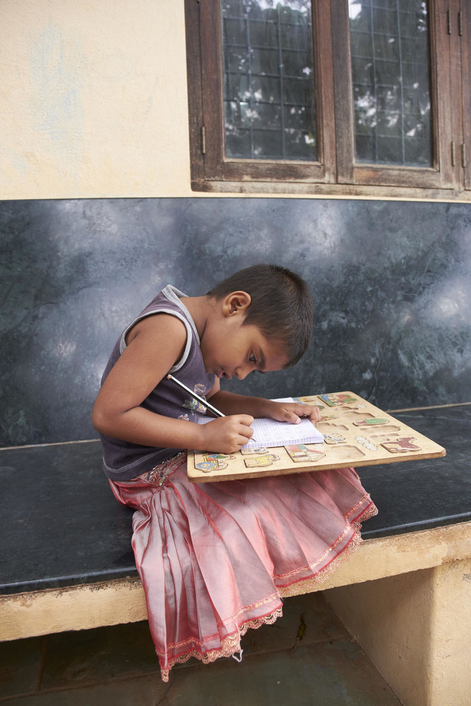 Prana-Projekt von Hilde Link, die im Ort Periyamudaliyarchavadi im indischen Bundesstaat Tamil Nadu ein Schule für sog. Unglückskinder gegründet hat.