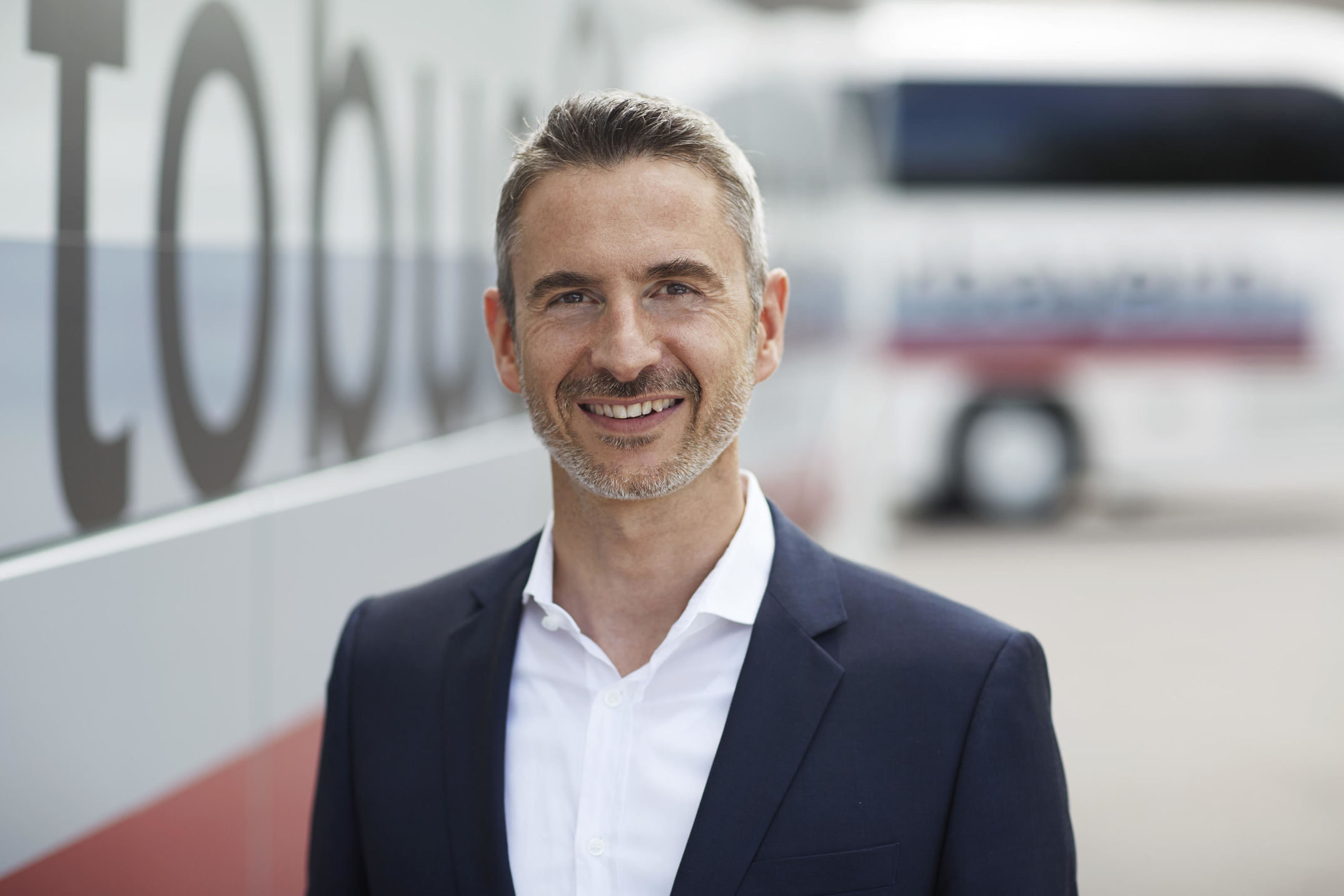 Das Münchner Unternehmen Autobus Oberbayern im Porträt für Broschüren, Website etc.